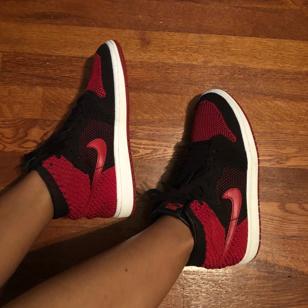 Air Jordan 1 Retro High Flyknit